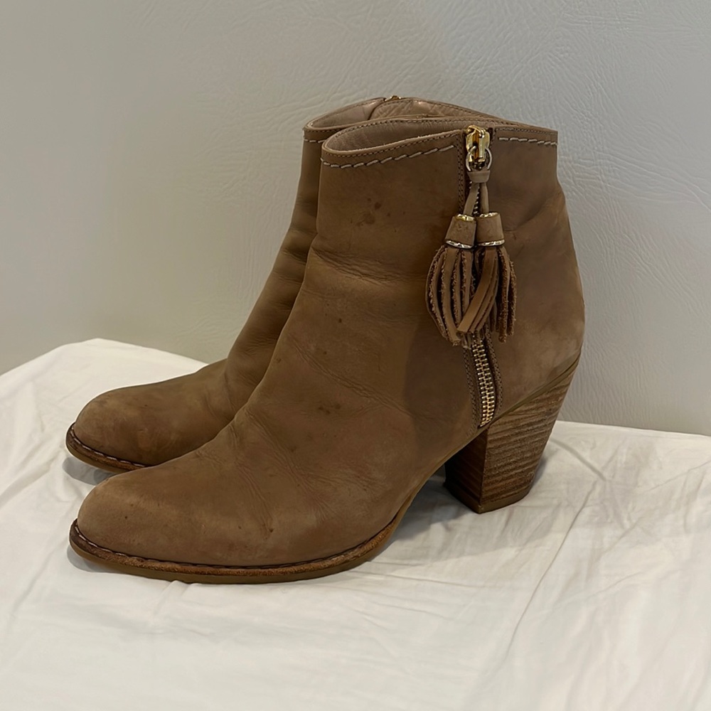 Stuart Weitzman Bootie